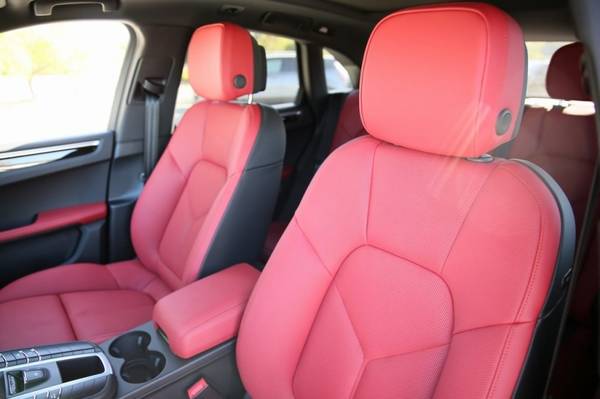 2019 Porsche Macan Base for sale in Mill Valley, CA – photo 17