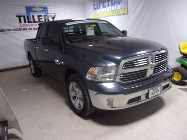 2016 Ram 1500 Big Horn - - by dealer - vehicle for sale in Moriarty, NM – photo 2