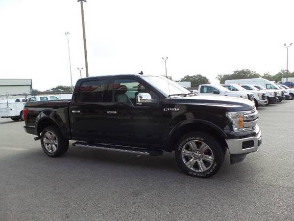 2019 Ford F-150 Crew Cab 4x4 Lariat FX4 - - by dealer for sale in Houston, TX – photo 4