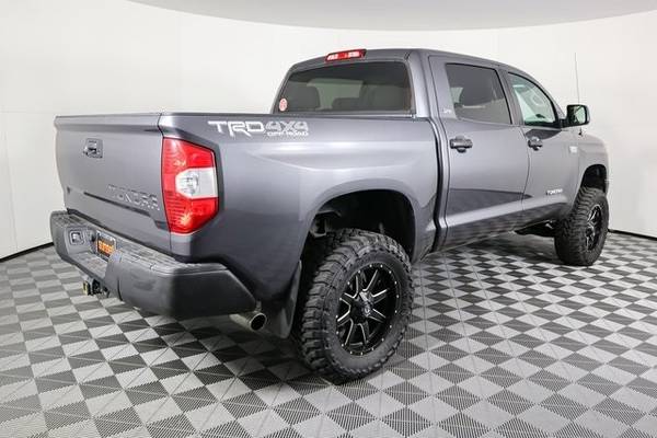 LIFTED TRUCK 2016 Toyota Tundra 4x4 4WD Crew cab SR5 CrewMax F150 for sale in Sumner, WA – photo 3