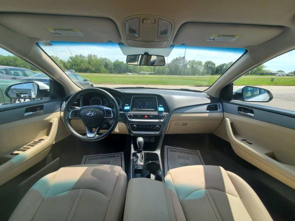 2018 Hyundai Sonata SE 42K miles - - by dealer for sale in Omaha, NE – photo 9