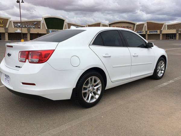 2013 Chevy *CHEVROLET* *MALIBU* 1LT sedan WHITE for sale in El Paso, TX – photo 4