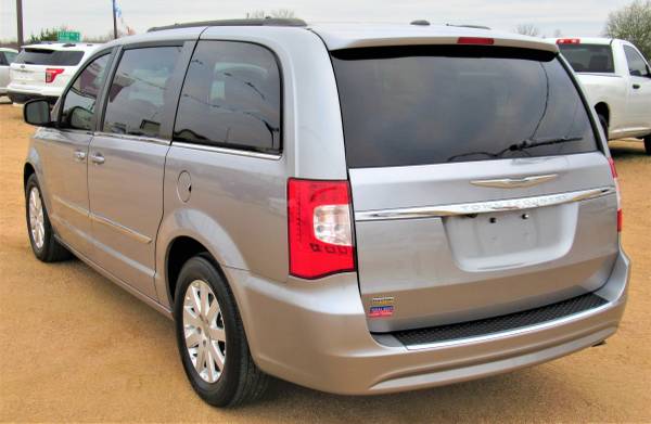 2016 CHRYSLER TOWN & COUNTRY TOURING - - by dealer for sale in Terrell, TX – photo 7