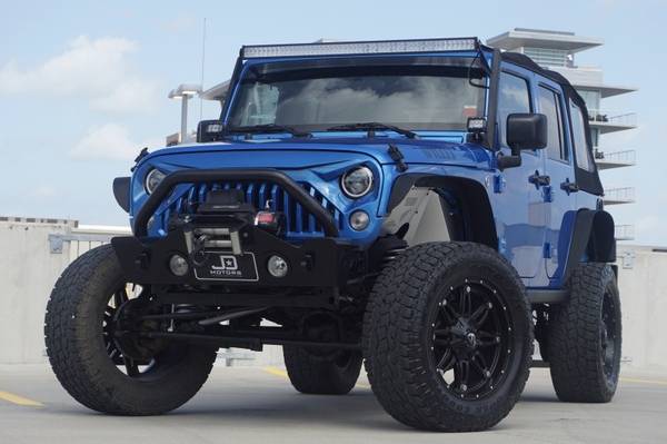 2015 Jeep Wrangler Unlimited *(( 6 SPEED MANUAL ))* CUSTOM JEEPS !!! for sale in Austin, TX – photo 2