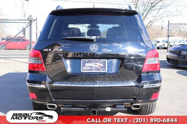 Look What Just Came In! A 2011 Mercedes-Benz GLK-Class with 8-North for sale in East Rutherford, NJ – photo 6