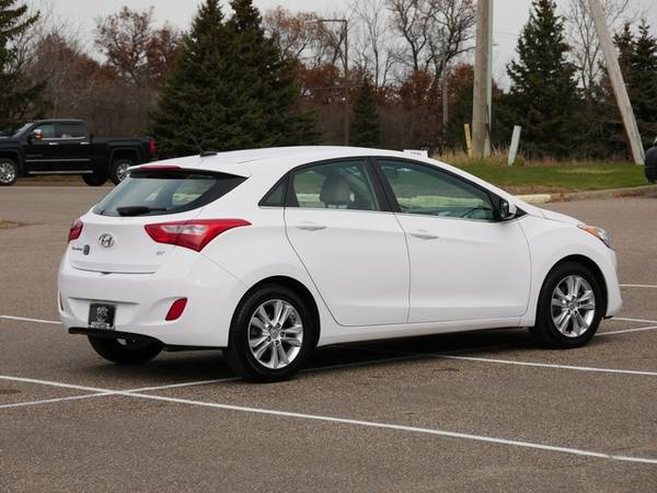 2014 Hyundai Elantra 5dr HB Auto - - by dealer for sale in South St. Paul, MN – photo 3