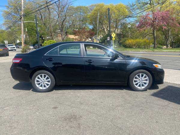 2011 Toyota Camry XLE with 75k miles for sale in Larchmont, NY – photo 5