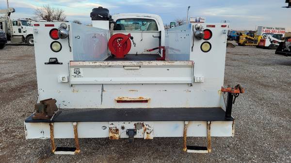 2009 GMC 5500 14ft Service Utility PTO Air Compressor Bed 8 1L Gas for sale in Oklahoma City, OK – photo 7