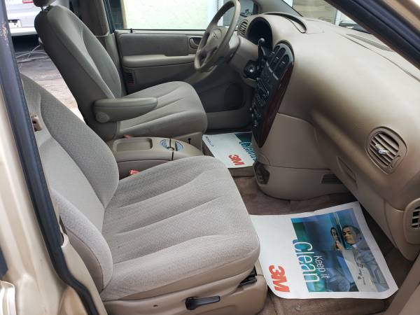 2001 Chrysler Town&country for sale in Royal Palm Beach, FL – photo 7