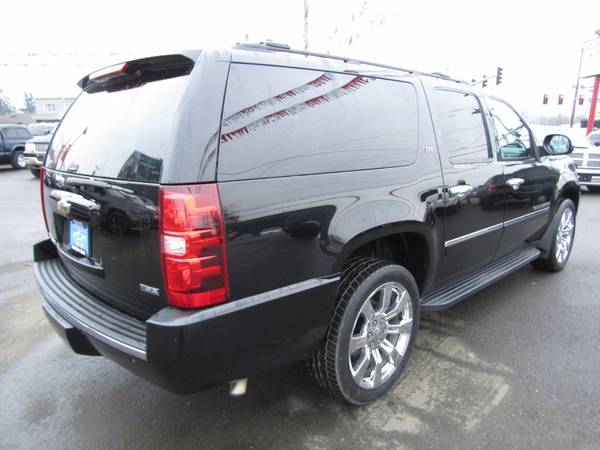 2009 Chevrolet Suburban 4X4 4dr 1500 LTZ BLK ON BLK QUAD SEATING for sale in Milwaukie, OR – photo 7