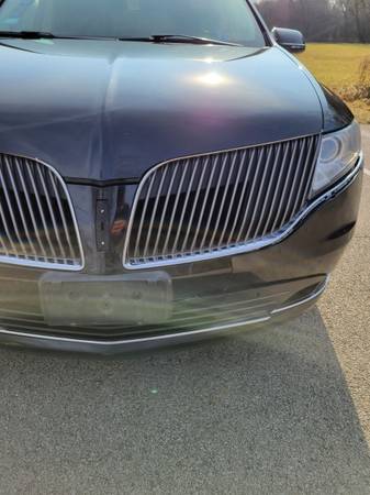 2016 Lincoln MKT hatchback for sale in Chicago, IL – photo 8