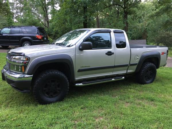 Chevy Colorado Z71 4X4 Great shape Custom Lift Kit for sale in Hot Springs National Park, AR – photo 3