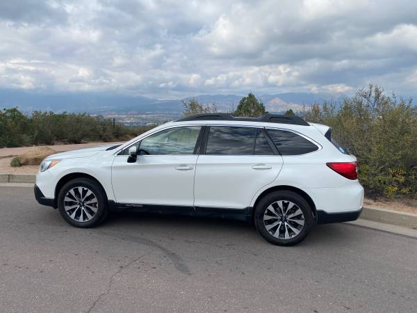 2017 Subaru Outback Limited for sale in Colorado Springs, CO