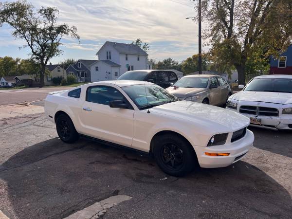 2007 Ford Mustang for sale in Sioux Falls, SD