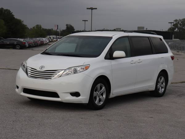 2015 TOYOTA SIENNA LE 115K MILES ONLY - - by for sale in Omaha, NE – photo 6