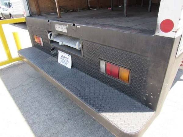 2013 Isuzu NRR 20' BOX TRUCK, 5.2L,Diesel for sale in LA PUENTE, CA – photo 12