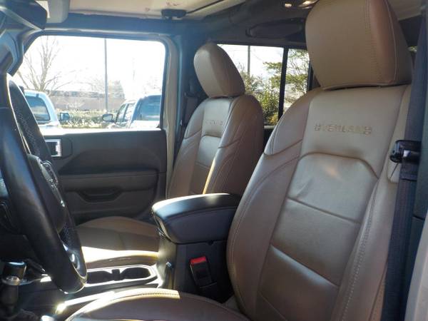 2020 Jeep Gladiator CREW CAB OVERLAND 4X4, ONE OWNER, LEATHER HEATED for sale in Virginia Beach, VA – photo 18