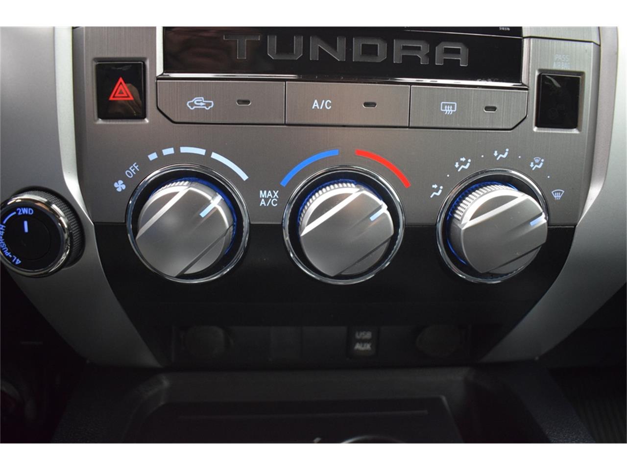 2019 Toyota Tundra for sale in Highland Park, IL – photo 16