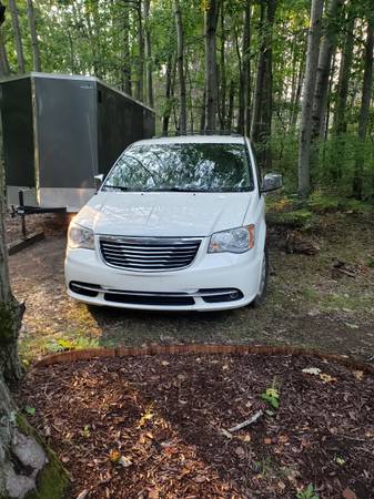 2012 Chrysler Town and Country - cars & trucks - by owner - vehicle... for sale in Winn, MI