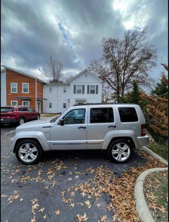 2012 Jeep Liberty Limited Jet for sale in New Albany, OH – photo 2