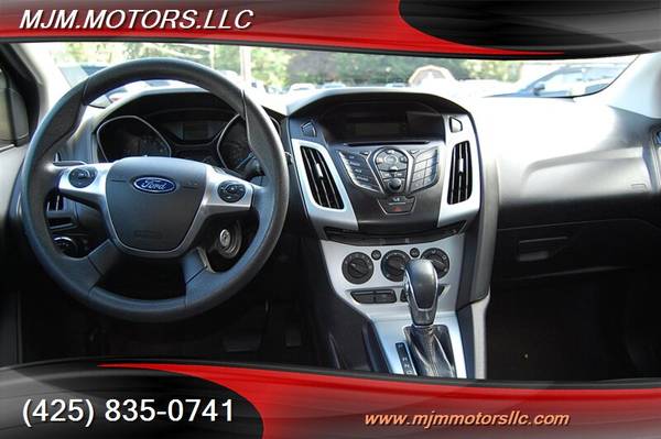 **2012** FORD FOCUS "SE" AUTO. **SAVE ON GAS** for sale in Lynnwood, WA – photo 16