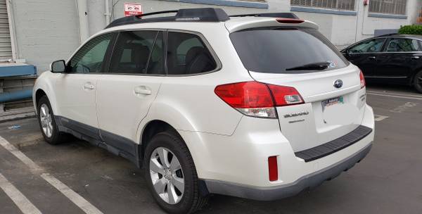 2010 Subaru Outback limited for sale in Los Angeles, CA
