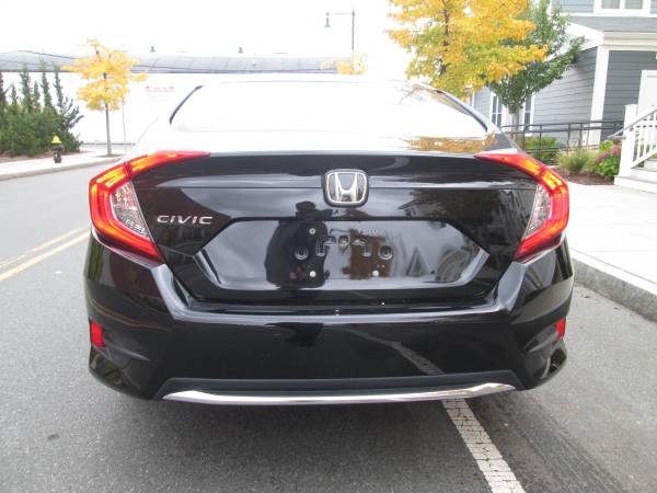 2019 HONDA CIVIC LX 4500 MILES NO ACCIDENTS CLEAN CARFAX FACTORY WARRA for sale in Brighton, MA – photo 4