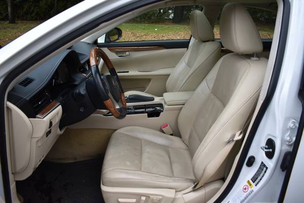 2014 Lexus ES 300h - - by dealer - vehicle automotive for sale in Great Neck, NY – photo 23