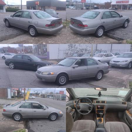 1998 Toyota Camry runs drives no issues - - by dealer for sale in Bessemer, AL