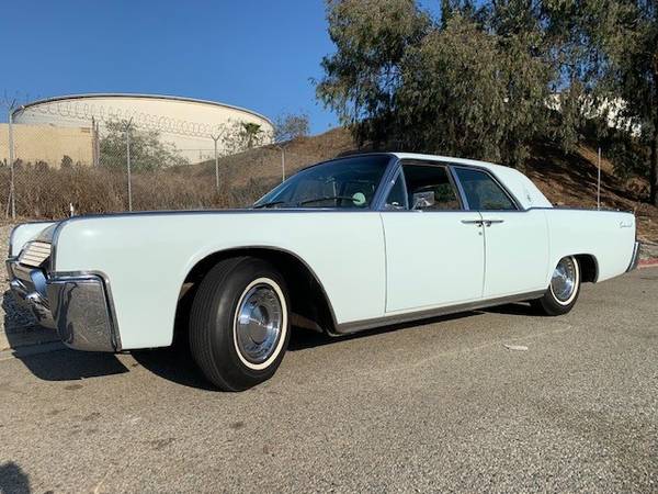 1961 Lincoln Continental Suicide Door - cars & trucks - by owner -... for sale in Long Beach, CA – photo 2