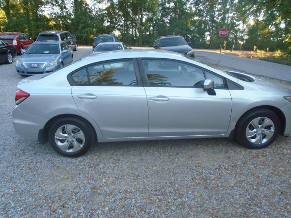 2015 Honda ( 99k ) Civic ( 39 MPG ) 2017 Camry: 2014 Prius: We Trade for sale in Hickory, IL – photo 6