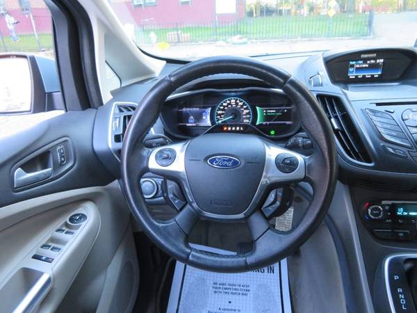 2013 Ford C-MAX Hybrid SE 4dr Hatchback Amazing On Gas! Runs Like for sale in Brooklyn, NY – photo 13