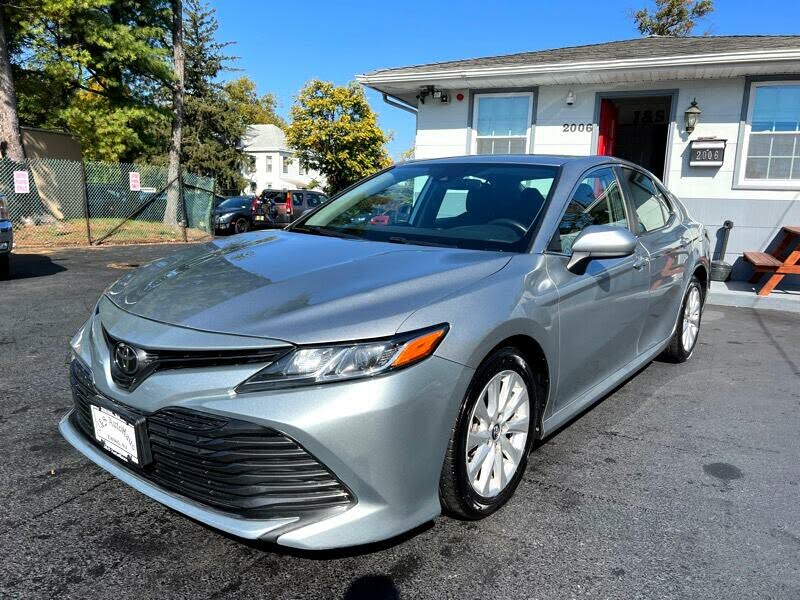 2019 Toyota Camry LE FWD for sale in Trenton, NJ – photo 3