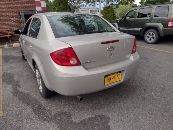 09 Chevy cobalt 4dr commuter/first car: needs nothing - cars & for sale in Newburgh, NY – photo 18
