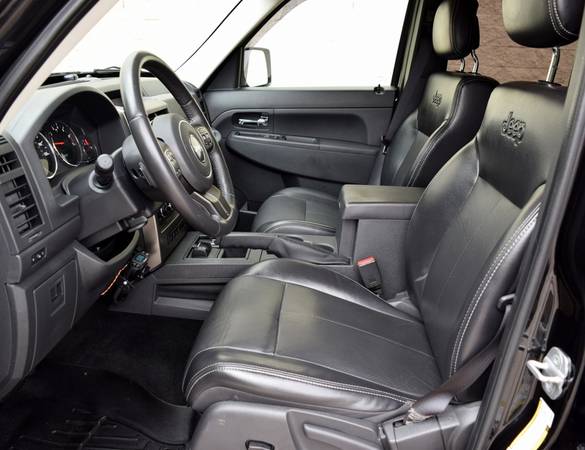 Black 2012 Jeep Liberty Latitude - V6 4x4 - Black Leather - 95k... for sale in Raleigh, NC – photo 12