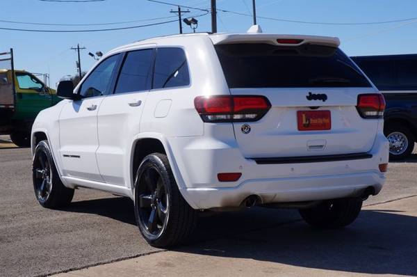 2015 Jeep Grand Cherokee Bright White Clearcoat Awesome value! for sale in Buda, TX – photo 5