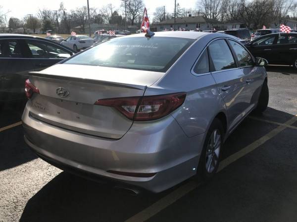 2016 HYUNDAI SONATA SE $500-$1000 MINIMUM DOWN PAYMENT!! APPLY NOW!!... for sale in Hobart, IL – photo 4