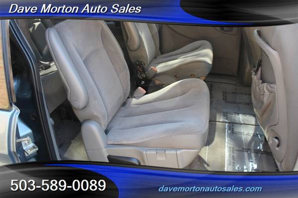 2006 Chrysler Town & Country Touring - - by dealer for sale in Salem, OR – photo 17