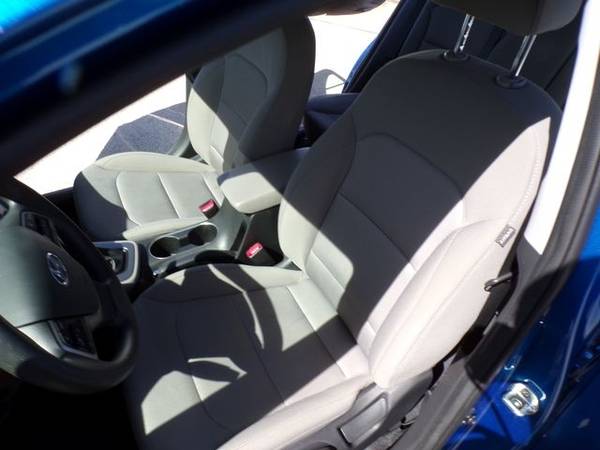 2018 Hyundai Elantra Value Edition Sedan 4D for sale in Haltom City, TX – photo 16