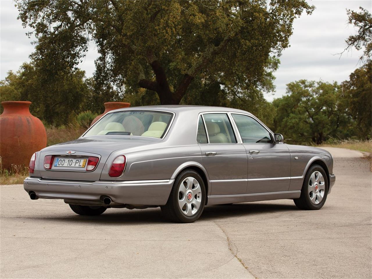 For Sale at Auction: 2000 Bentley Arnage for sale in Monteira, Other – photo 2