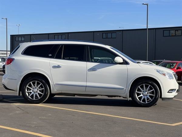 2015 Buick Enclave Leather - - by dealer - vehicle for sale in Sioux Falls, SD – photo 9