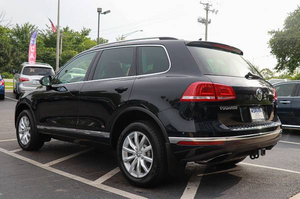 2016 *Volkswagen* *Touareg* *VR6 Sport w/ Technology 4d for sale in Oak Forest, IL – photo 5