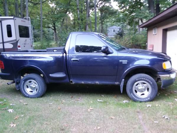 99 ford f150 4x4 $2800 o.b.o. for sale in Elkhart, IN