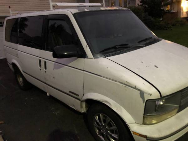 1996 Chevrolet Astro Van for sale in Hicksville, NY