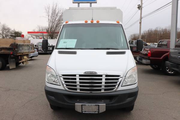 2011 Freightliner Sprinter 3500 2DR REG CAB DRW ENCLOSED UTILITY for sale in South Amboy, PA – photo 2