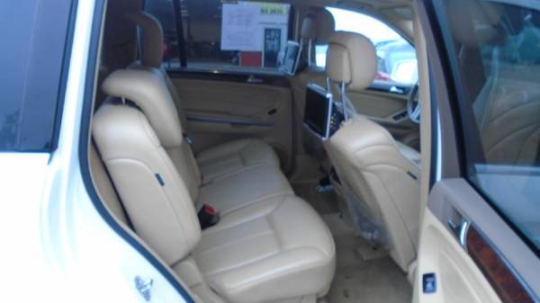 2012 mercedes gl 4wd 141,000 miles $10,500 **Call Us Today For... for sale in Waterloo, IA – photo 13