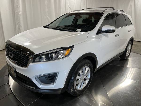 2018 Kia Sorento LX SUV - - by dealer - vehicle for sale in Beaverton, OR
