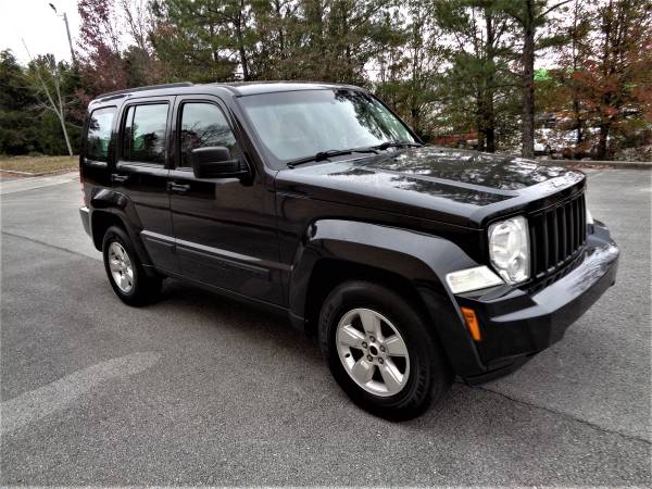 2012 Jeep Liberty Sport 4x4 - cars & trucks - by dealer - vehicle... for sale in Fort Oglethorpe, TN – photo 2