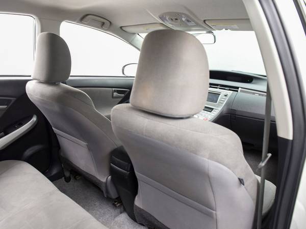 2014 Toyota Prius Plugin Hybrid Hatchback 4D hatchback White -... for sale in San Bruno, CA – photo 21