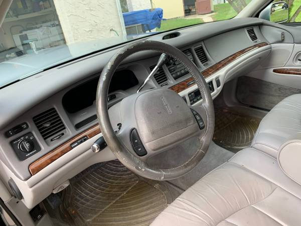 1997 Lincoln Town Car Executive for sale in Spring Hill, FL – photo 18
